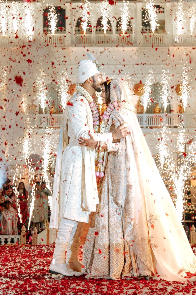 Palace wedding couple